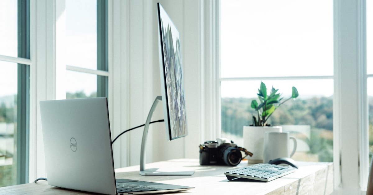 AirDrop for Windows: How to Share Files Wirelessly in 2026